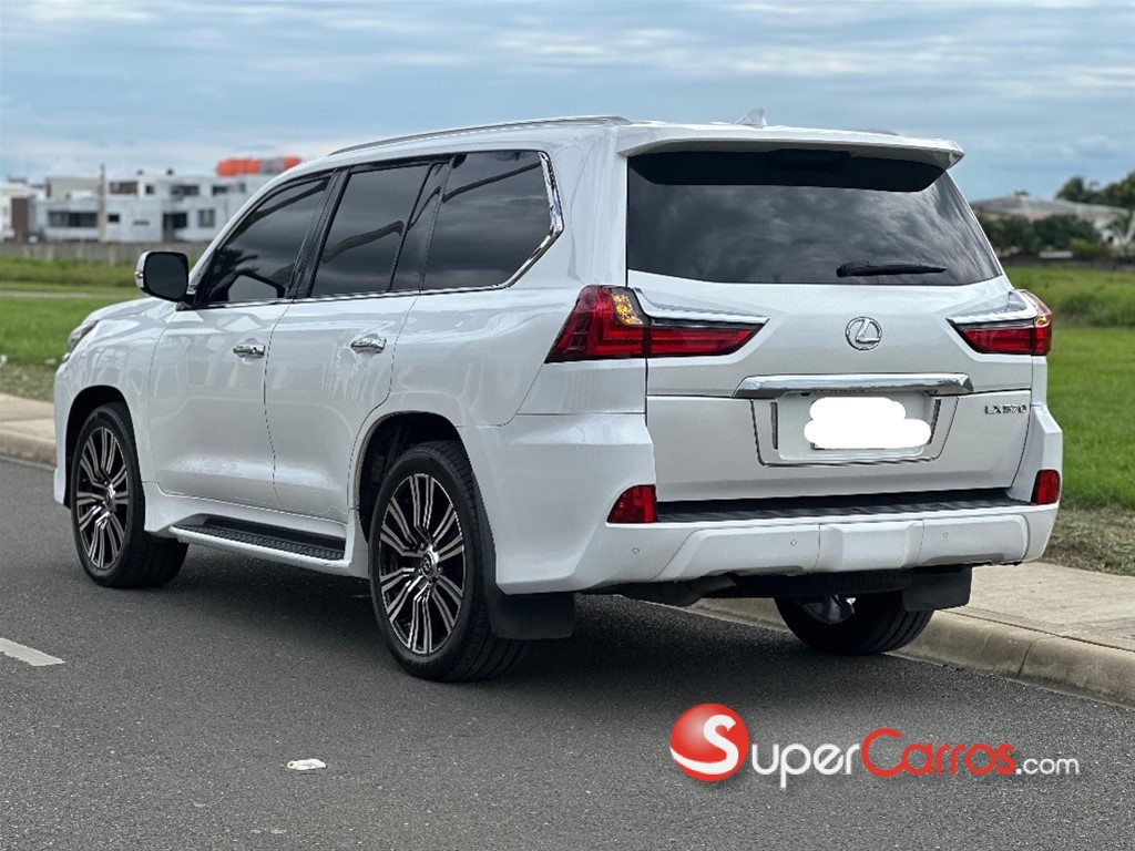 2018 Lexus LX 570 — foto 6 / 10