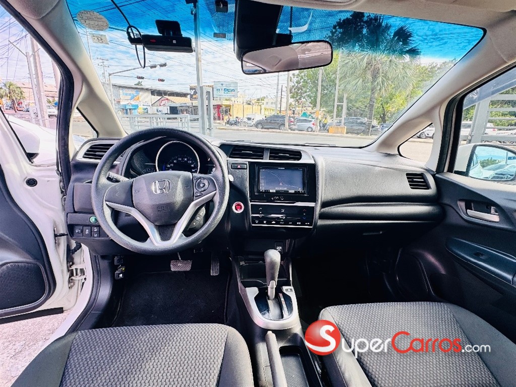 2020 Honda Fit — foto 8 / 12