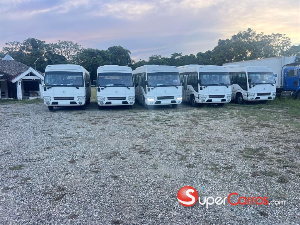 2025 Toyota Coaster