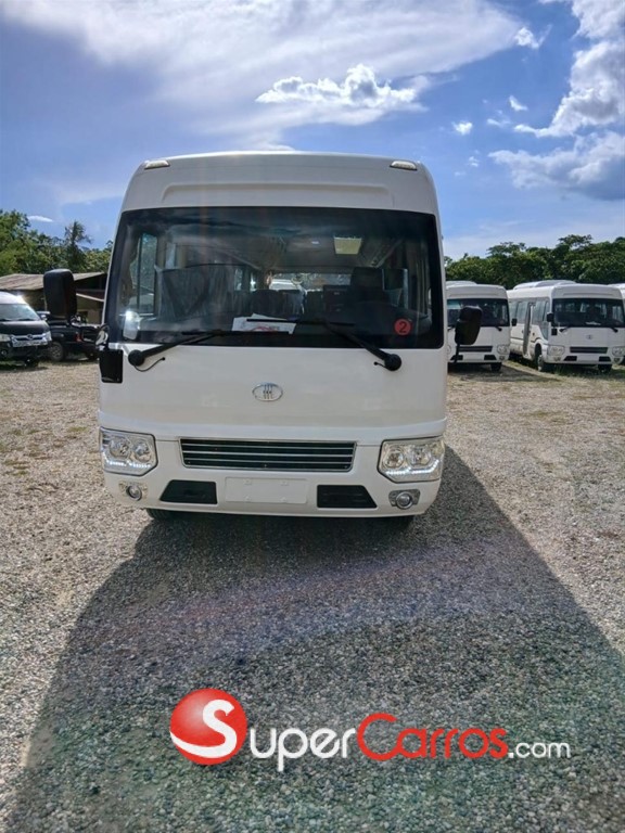 2025 Toyota Coaster — foto 7 / 12