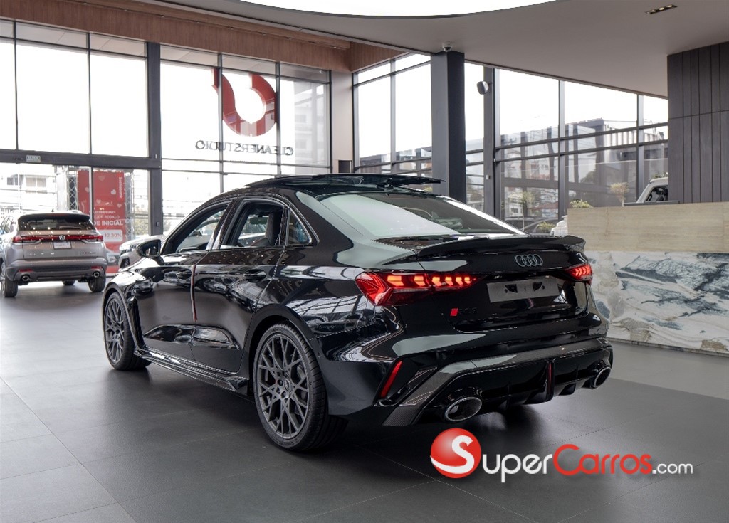 2026 Audi RS3 — foto 4 / 12