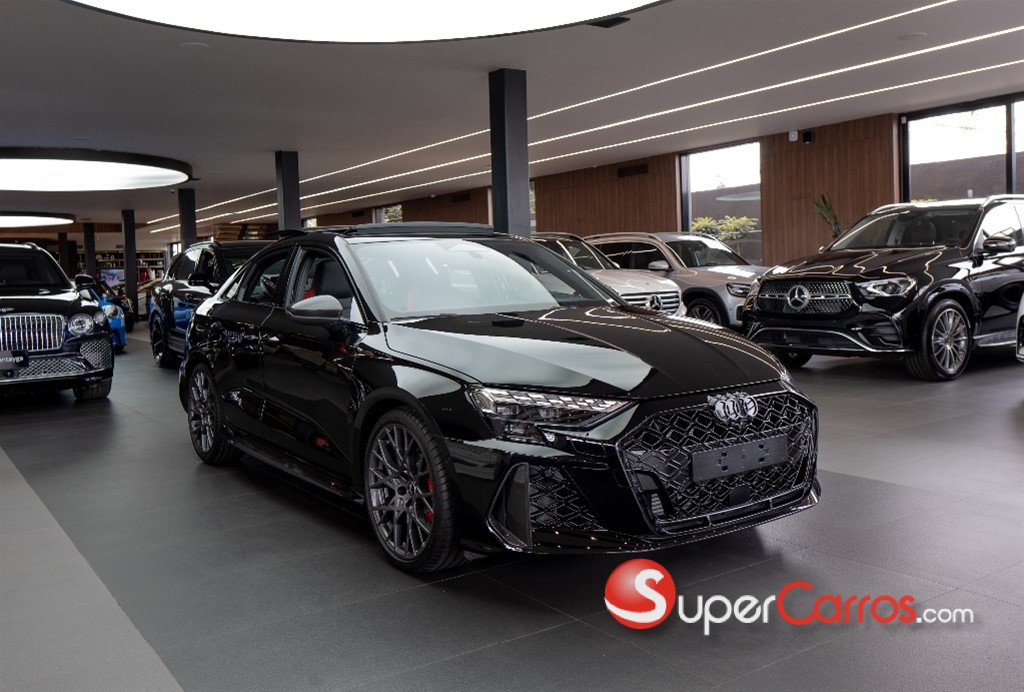2026 Audi RS3 — foto 9 / 12