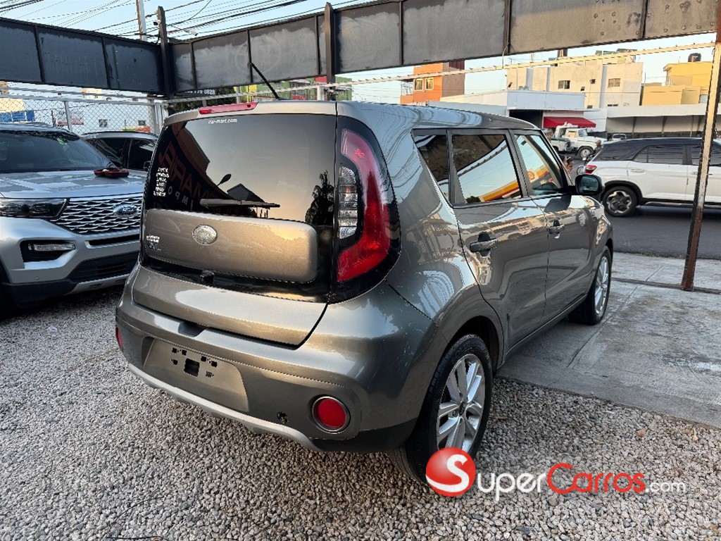 2019 Kia Soul S — foto 6 / 12