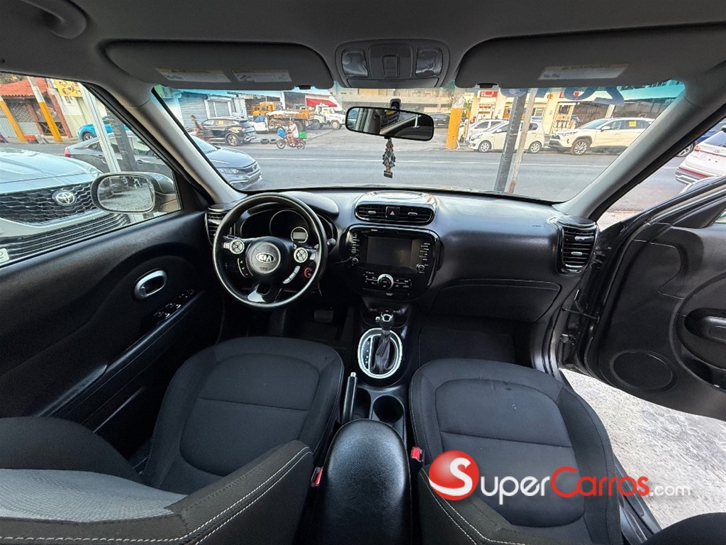 2019 Kia Soul S — foto 10 / 12