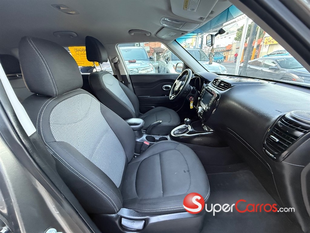 2019 Kia Soul S — foto 11 / 12