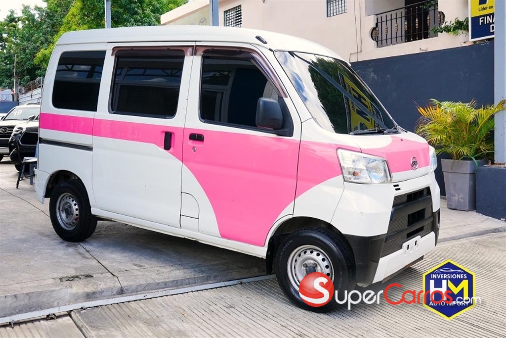 2020 Daihatsu Hijet — foto 2 / 9