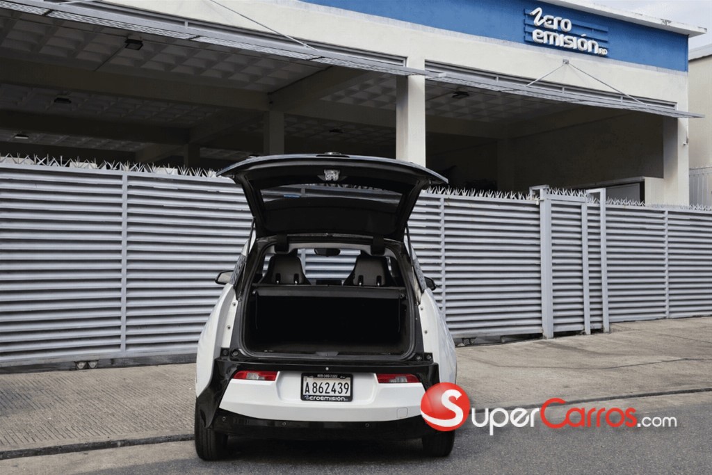 2015 BMW i3 REX — foto 7 / 12