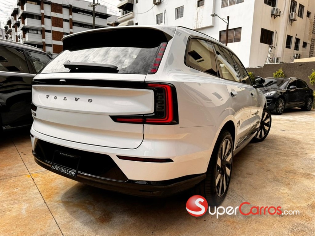 2025 Volvo EX90 Plus — foto 4 / 10