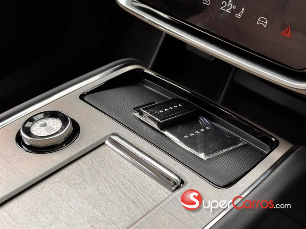 2025 Volvo EX90 Plus — foto 9 / 10