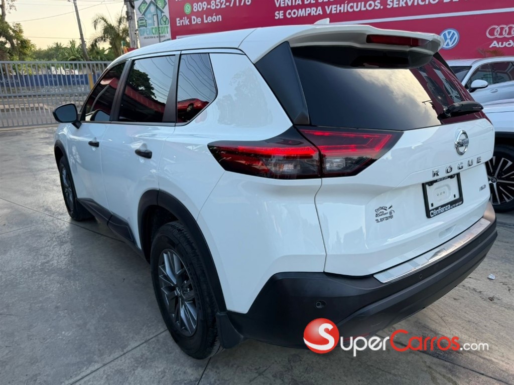 2021 Nissan Rogue — foto 6 / 9