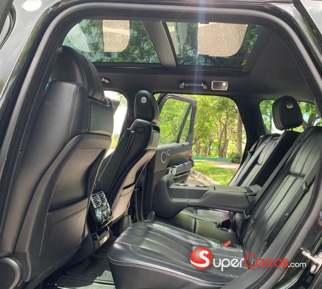 2015 Land Rover Range Rover Vogue Supercharged — foto 10 / 12
