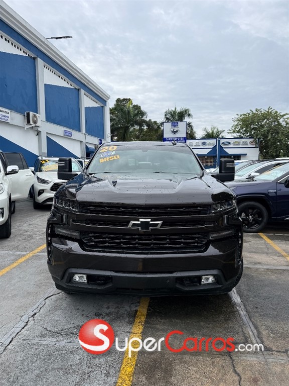 2020 Chevrolet Silverado — foto 3 / 10