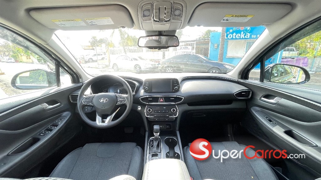 2020 Hyundai Santa Fe SEL — foto 9 / 12
