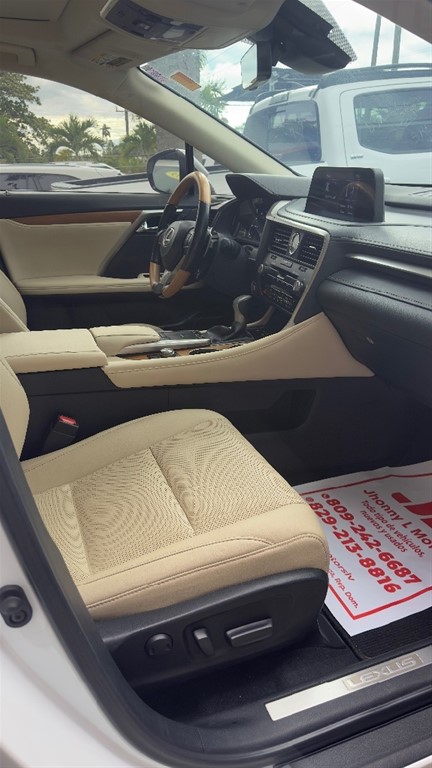 2022 Lexus RX 350 — foto 9 / 12