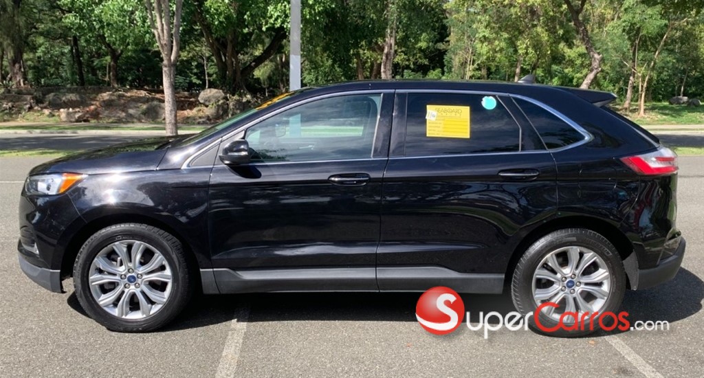 2021 Ford EDGE Titanium — foto 2 / 12