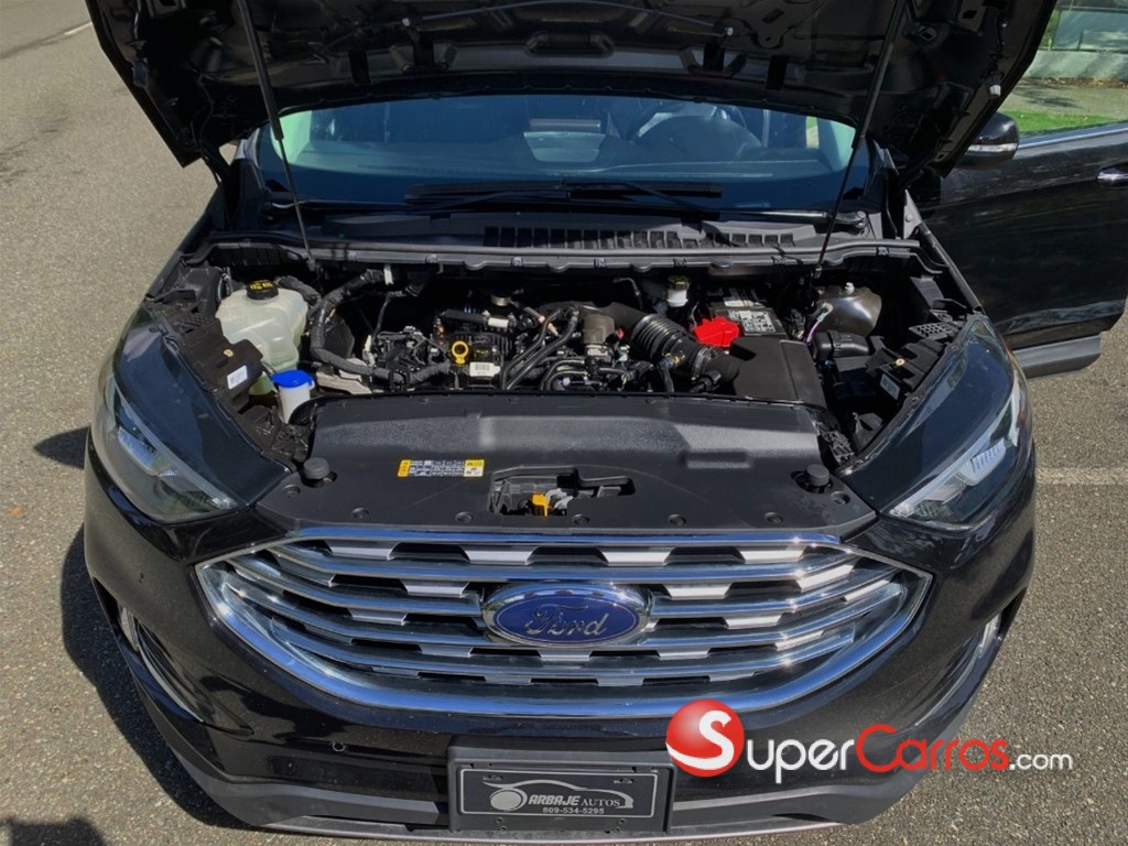 2021 Ford EDGE Titanium — foto 12 / 12