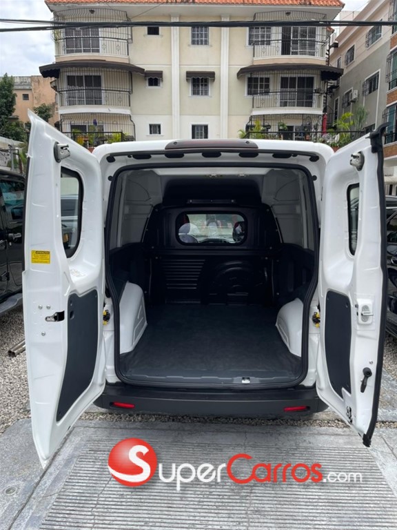 2023 Fiat Fiorino — foto 6 / 12
