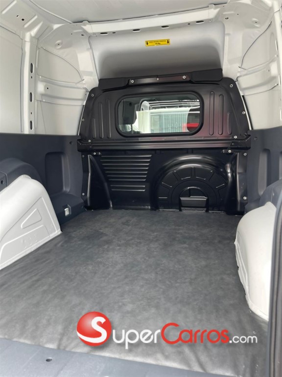 2023 Fiat Fiorino — foto 8 / 12