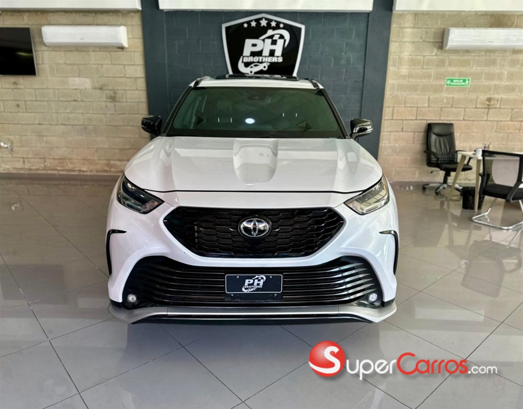 2022 Toyota Highlander XSE — foto 2 / 12