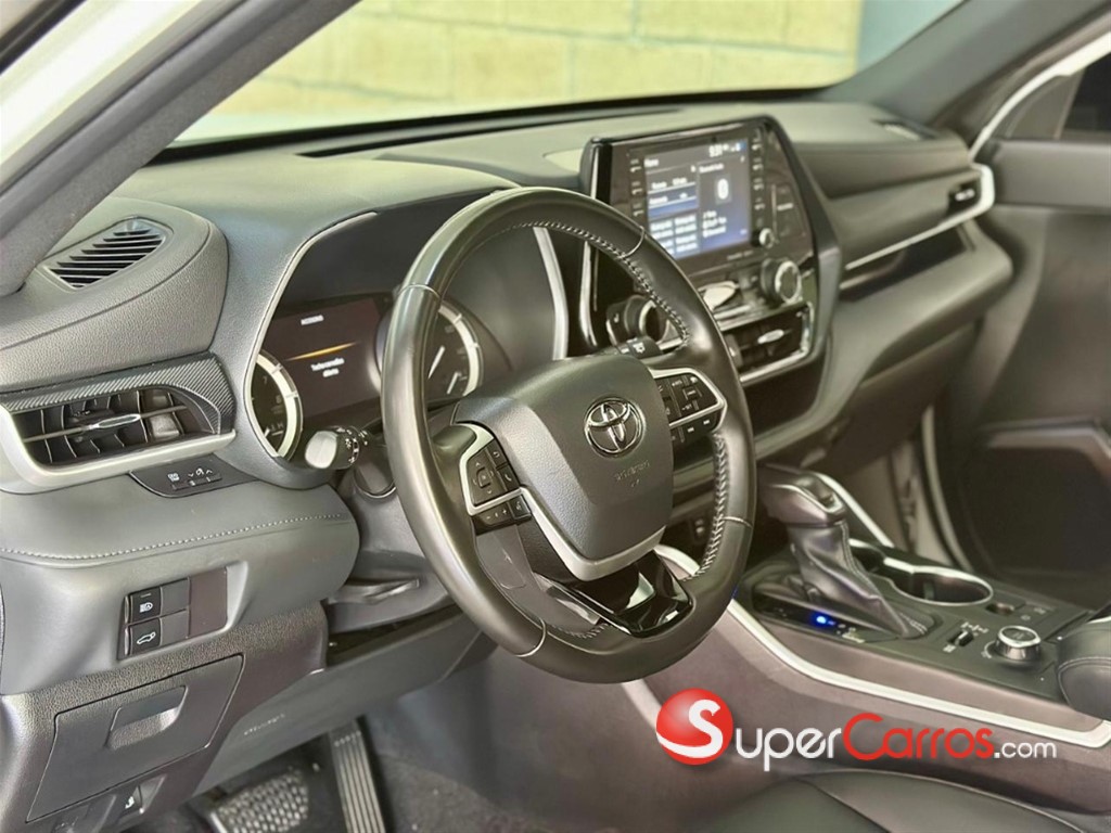 2022 Toyota Highlander XSE — foto 7 / 12