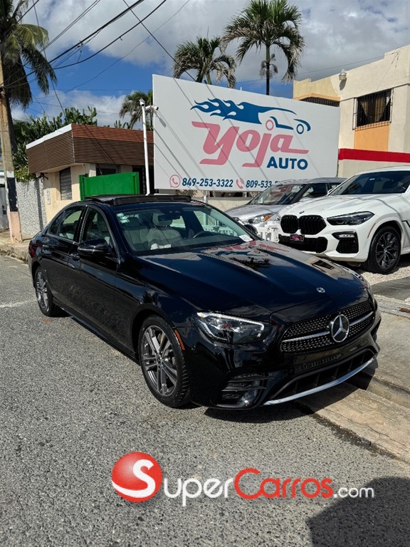 2022 Mercedes-Benz Clase E 350 4 MATIC — foto 2 / 12