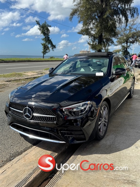 2022 Mercedes-Benz Clase E 350 4 MATIC — foto 4 / 12