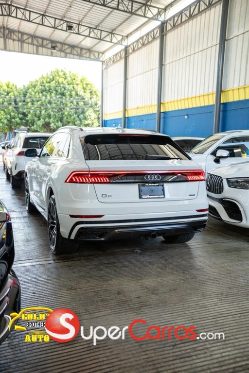 2021 Audi Q8 Sline Prestige — foto 4 / 12