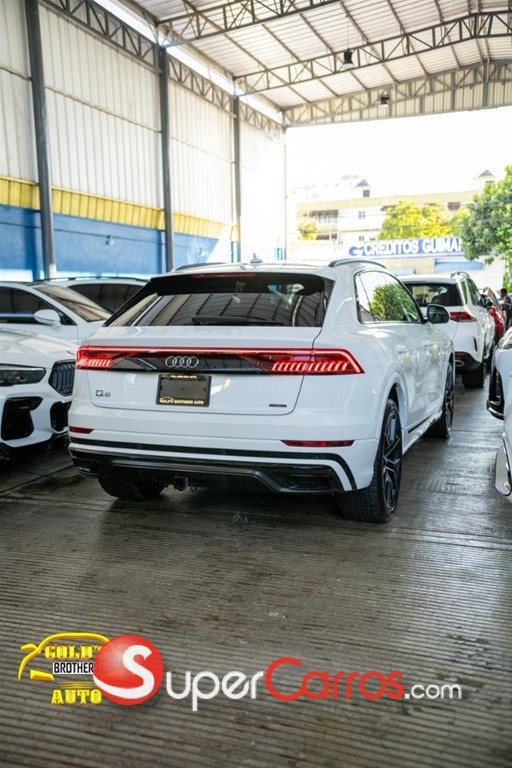 2021 Audi Q8 Sline Prestige — foto 5 / 12
