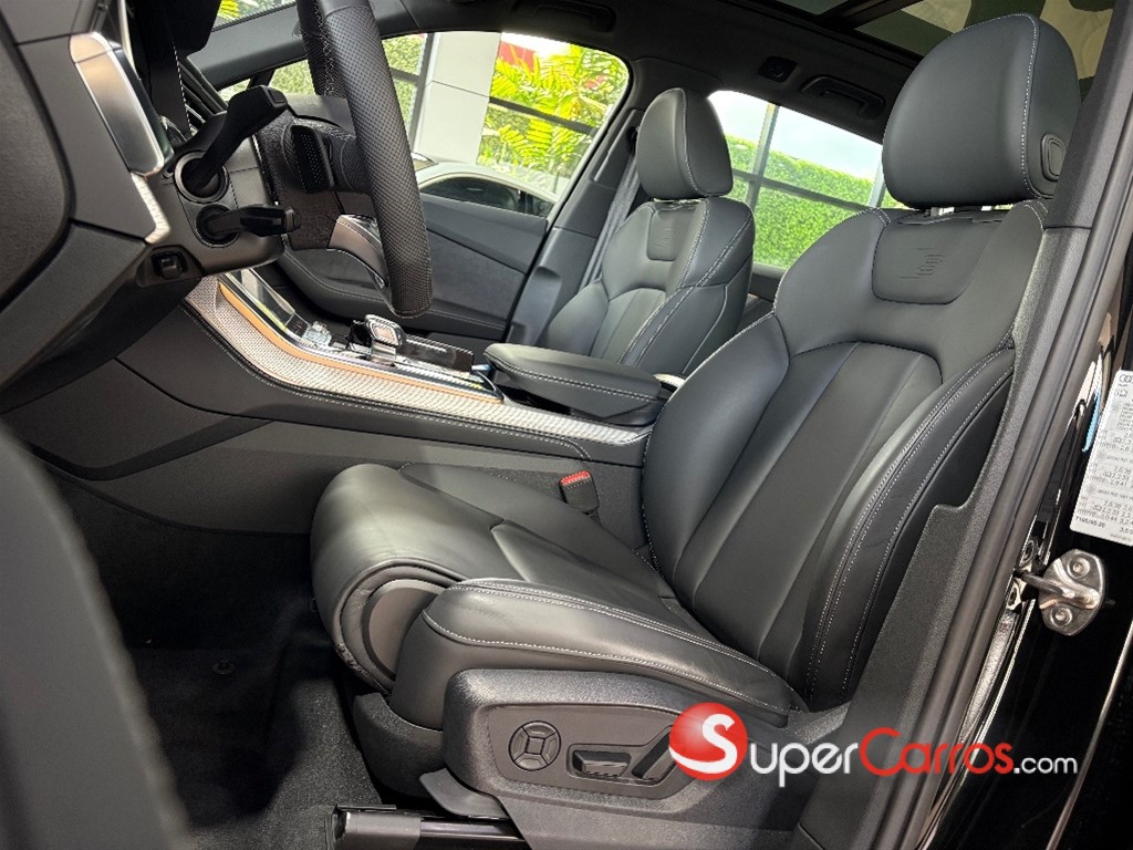 2025 Audi Q7 Prestige S-Line — foto 11 / 12