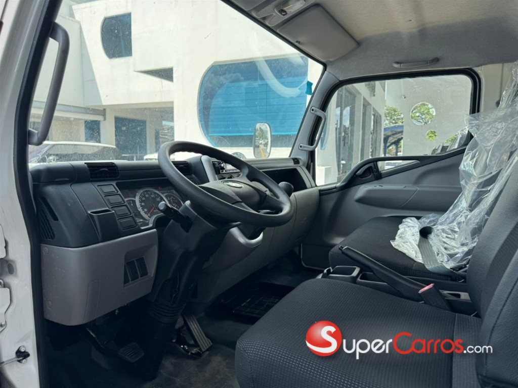 2025 Mitsubishi Motors Canter Fuso — foto 4 / 8