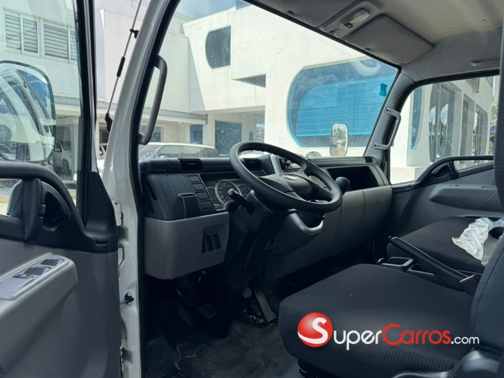 2025 Mitsubishi Motors Canter Fuso — foto 5 / 8