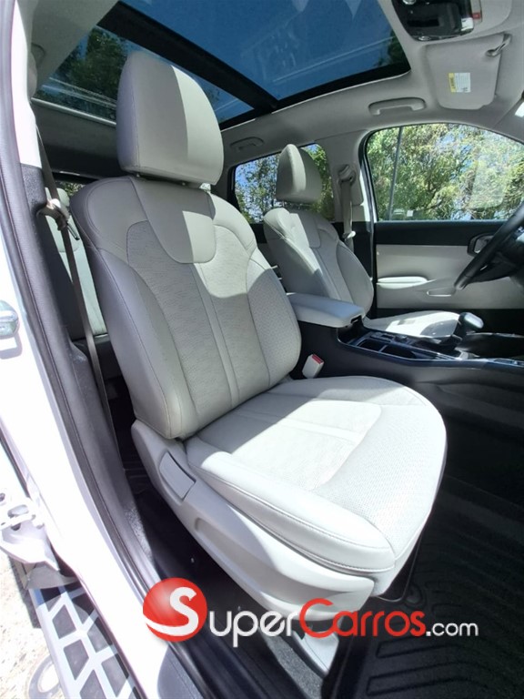 2025 Kia Sorento S — foto 8 / 12