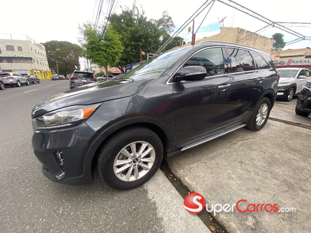 2020 Kia Sorento LX — foto 3 / 12