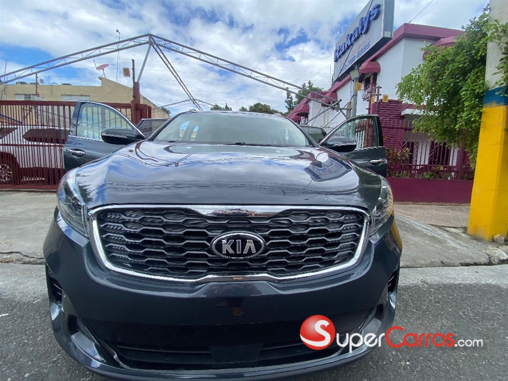 2020 Kia Sorento LX — foto 7 / 12