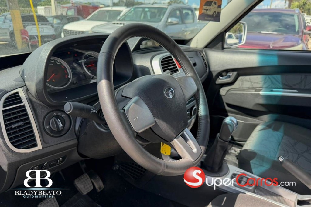 2026 TATA XENON DC 4X4 — foto 3 / 10
