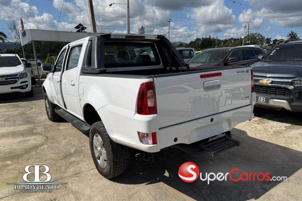 2026 TATA XENON DC 4X4 — foto 7 / 10
