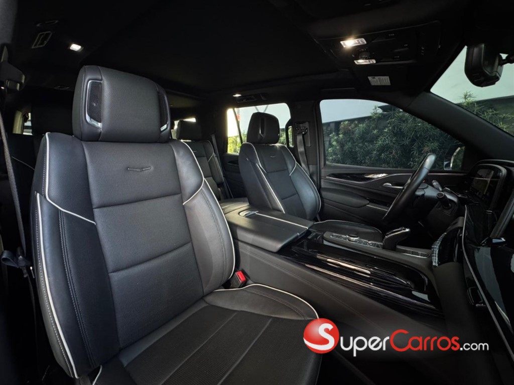 2023 Cadillac Escalade Premium — foto 4 / 10