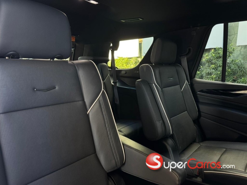 2023 Cadillac Escalade Premium — foto 6 / 10