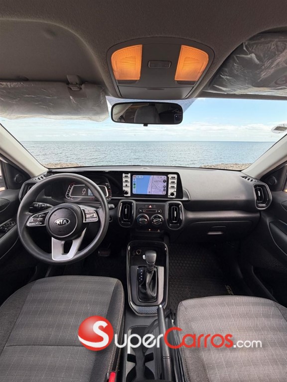 2022 Kia Sonet — foto 5 / 10
