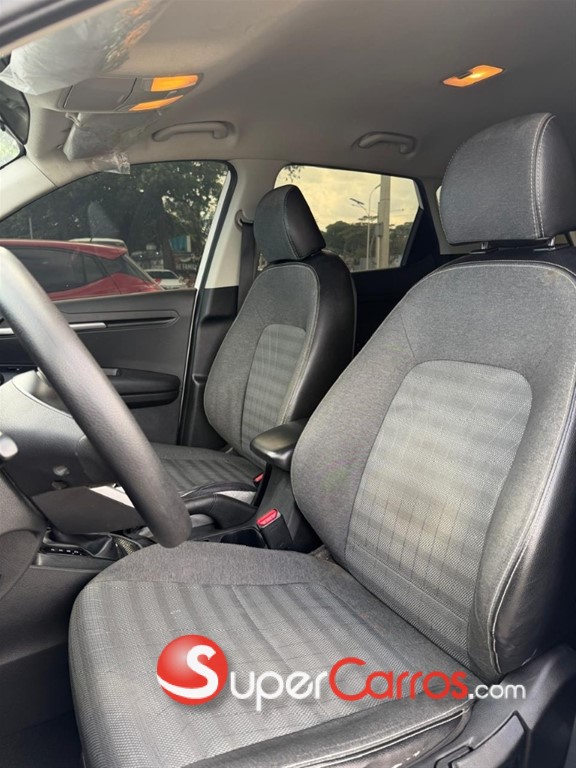 2022 Kia Sonet — foto 6 / 10