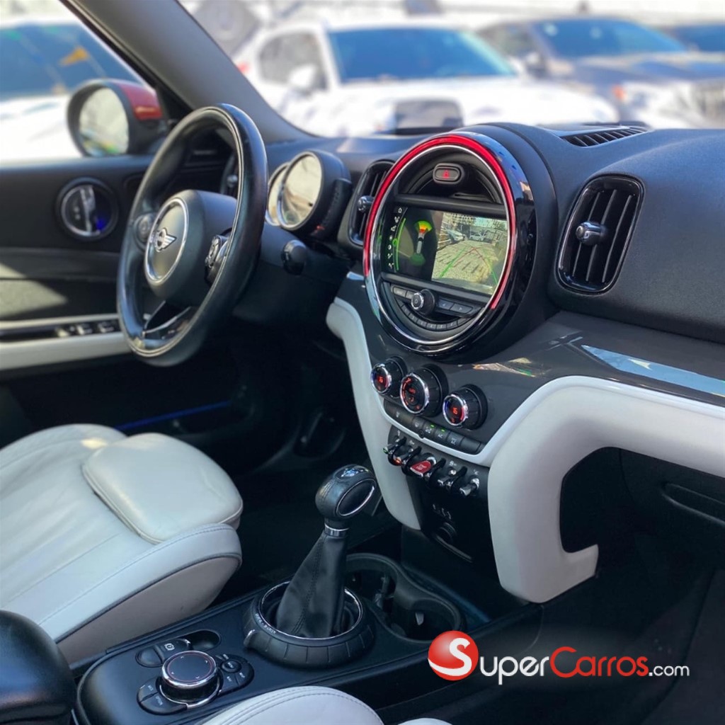 2017 Mini Cooper Countryman S — foto 8 / 12