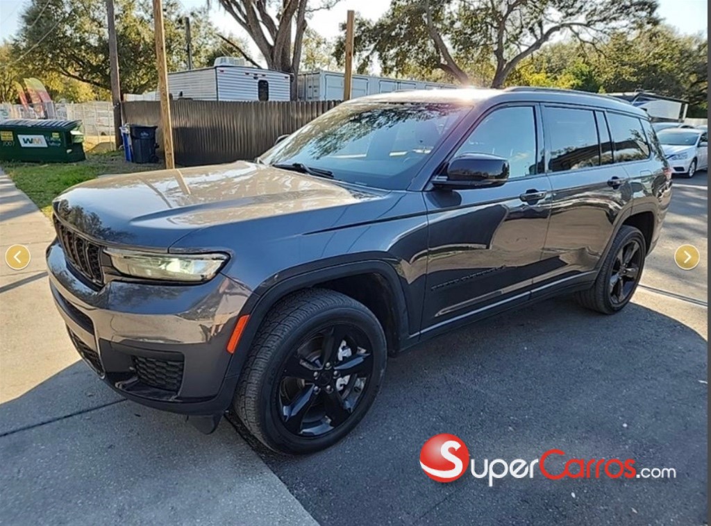 2022 Jeep Grand Cherokee Altitude — foto 1 / 11