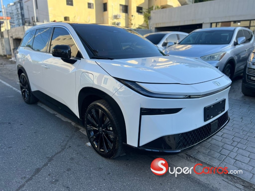 2025 Toyota BZ3X — foto 4 / 12