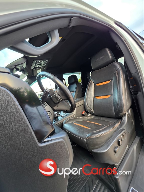2022 GMC Sierra 1500 AT4 DURAMAX — foto 7 / 12