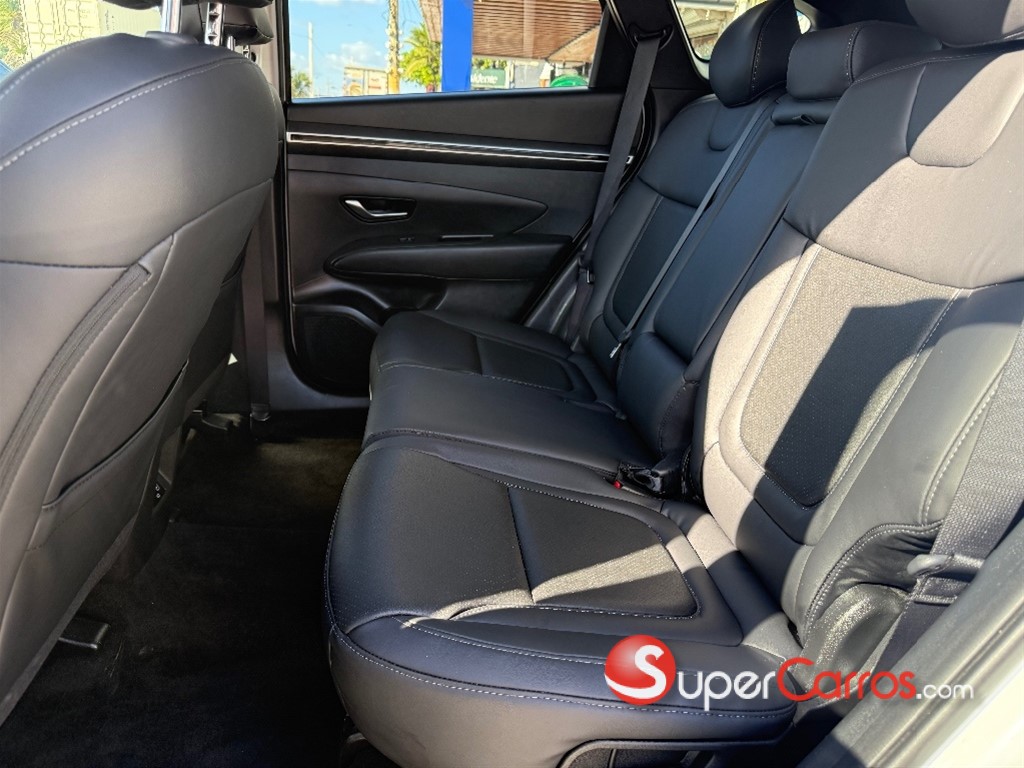 2022 Hyundai Tucson SEL — foto 8 / 10