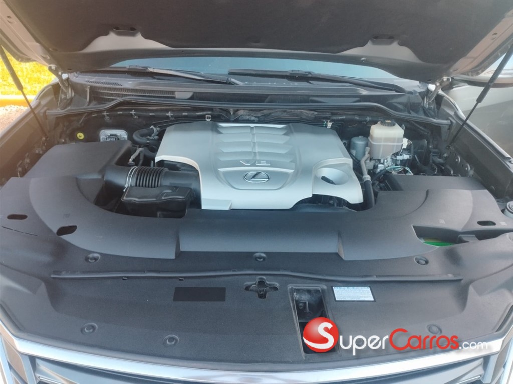 2019 Lexus GX 570 — foto 3 / 12