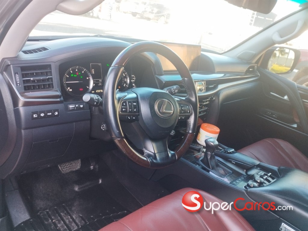 2019 Lexus GX 570 — foto 5 / 12