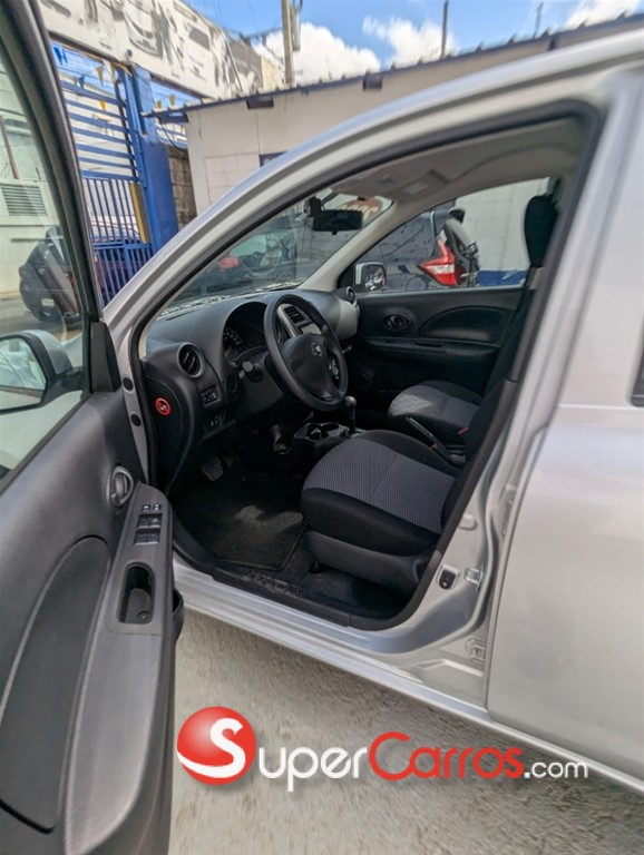 2020 Nissan March — foto 8 / 11