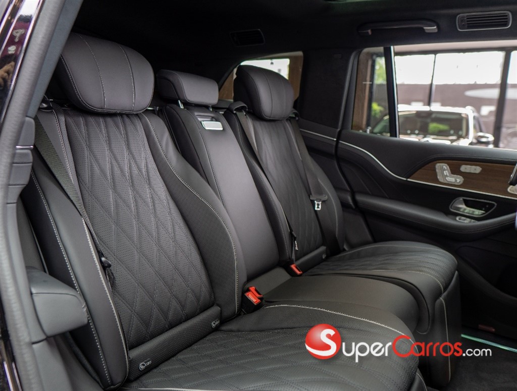 2026 Mercedes-Benz Clase GLS 600 Maybach — foto 8 / 12