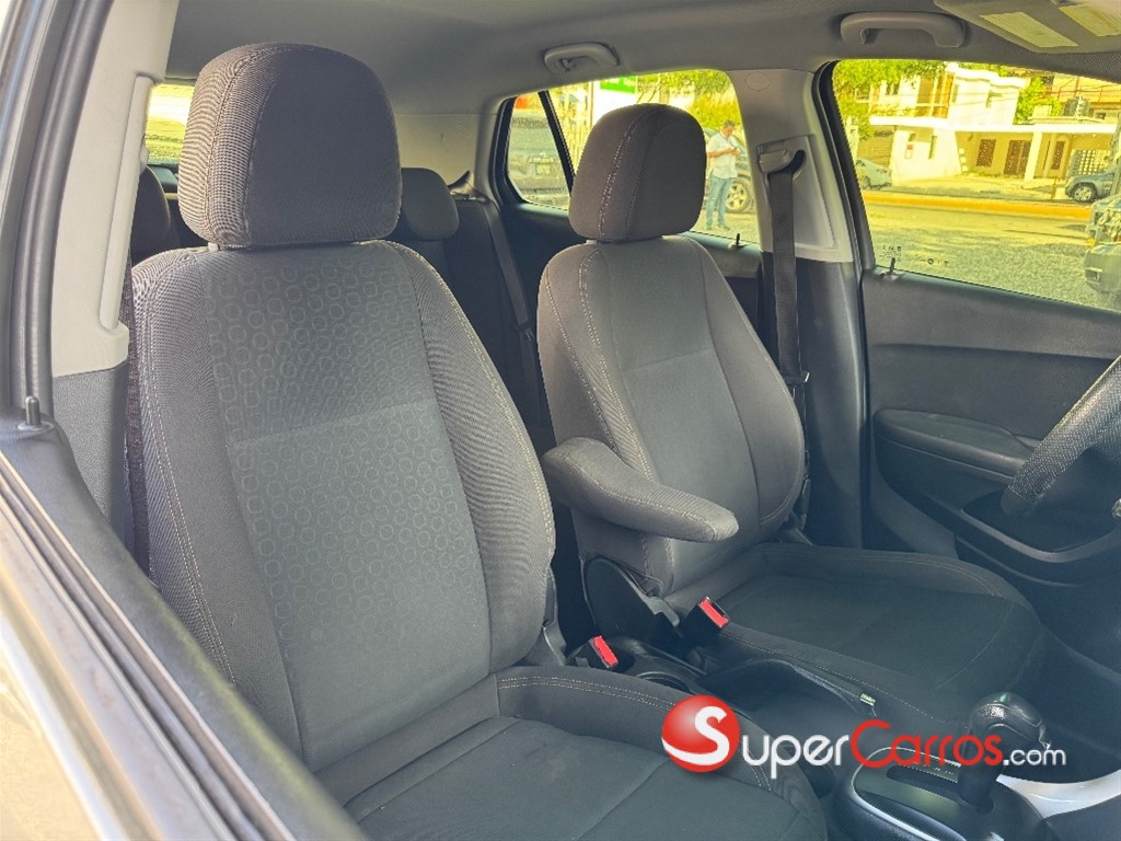2017 Chevrolet Trax LS — foto 6 / 12